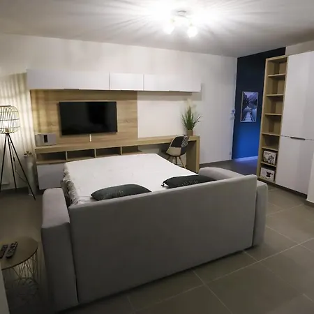 La Plume Vue 3 Etoiles - Garage Prive, Secteur Recherche, Moderne & Equipe, 6 Personnes * Annecy