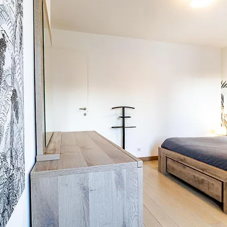 La Plume Vue 3 Etoiles - Garage Prive, Secteur Recherche, Moderne & Equipe, 6 Personnes Apartment *