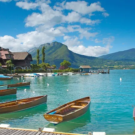 Apartment La Plume Vue 3 Etoiles - Garage Prive, Secteur Recherche, Moderne & Equipe, 6 Personnes Annecy